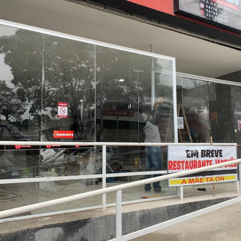 Vitrine de vidro temperado